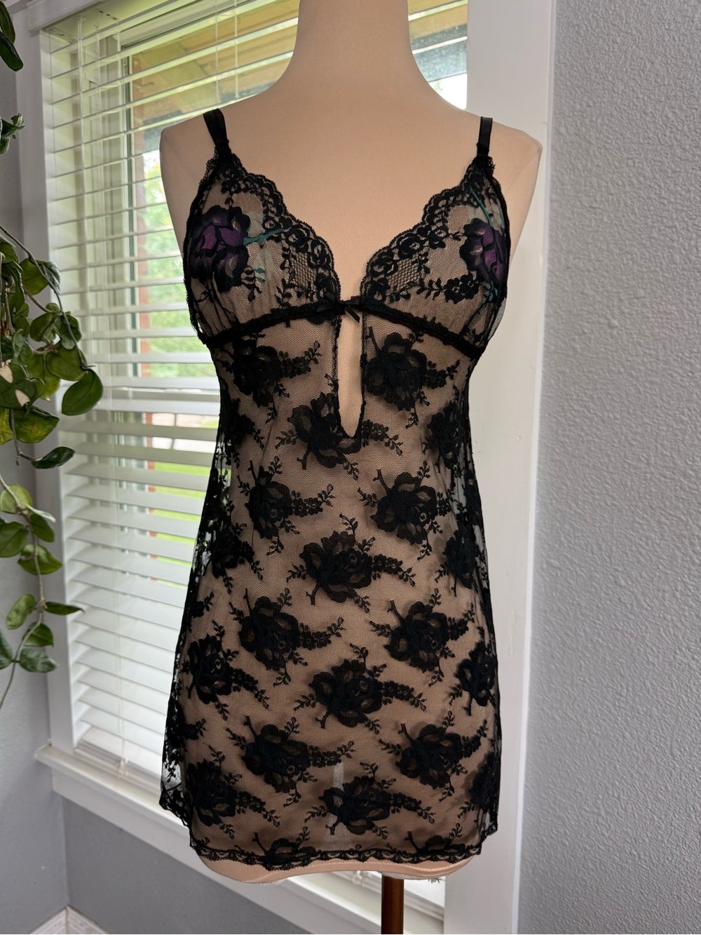 Vintage Coquette Lace Slip Dress Size Size XS/S